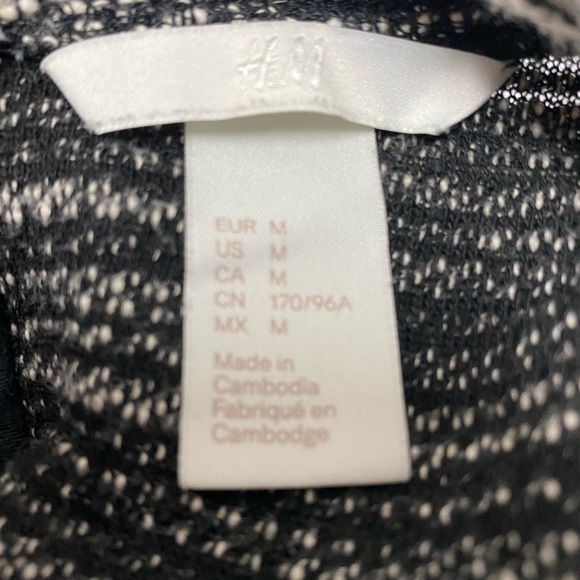 H&M Black And White Textured Sweater Zipper Back M - Picture 5 of 8